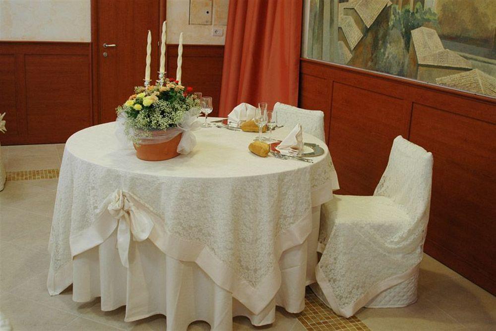 Hotel I Duchi Camerino Buitenkant foto